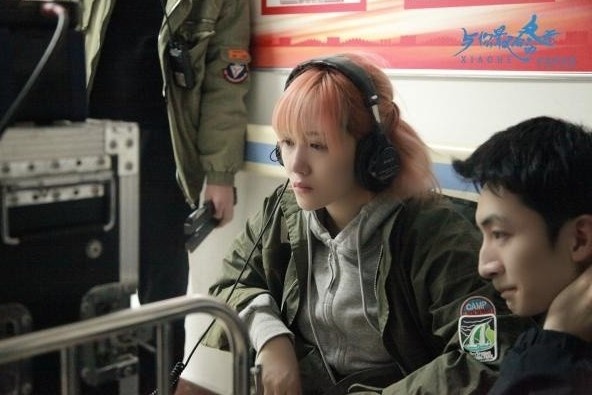 'Nu dao dien dep nhat Trung Quoc' bi si nhuc vi ngoai hinh noi bat hinh anh