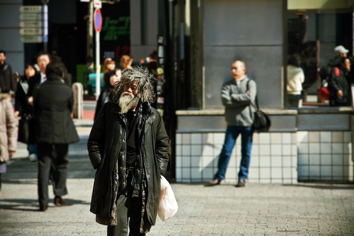 mat tich o Nhat anh 1