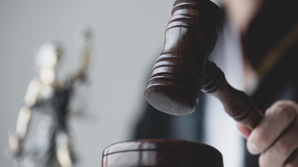 me nghi thai san anh 1