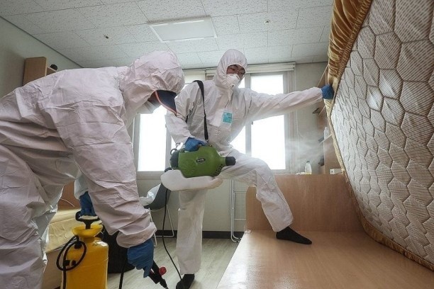 Rep hut mau tan cong Seoul hinh anh