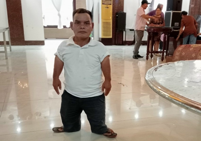 vo chong khuyet tat anh 1