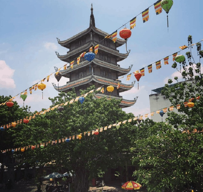 chua o sai gon anh 3