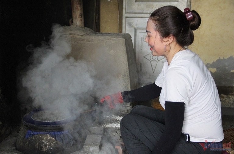 lang nghe thu cong anh 1