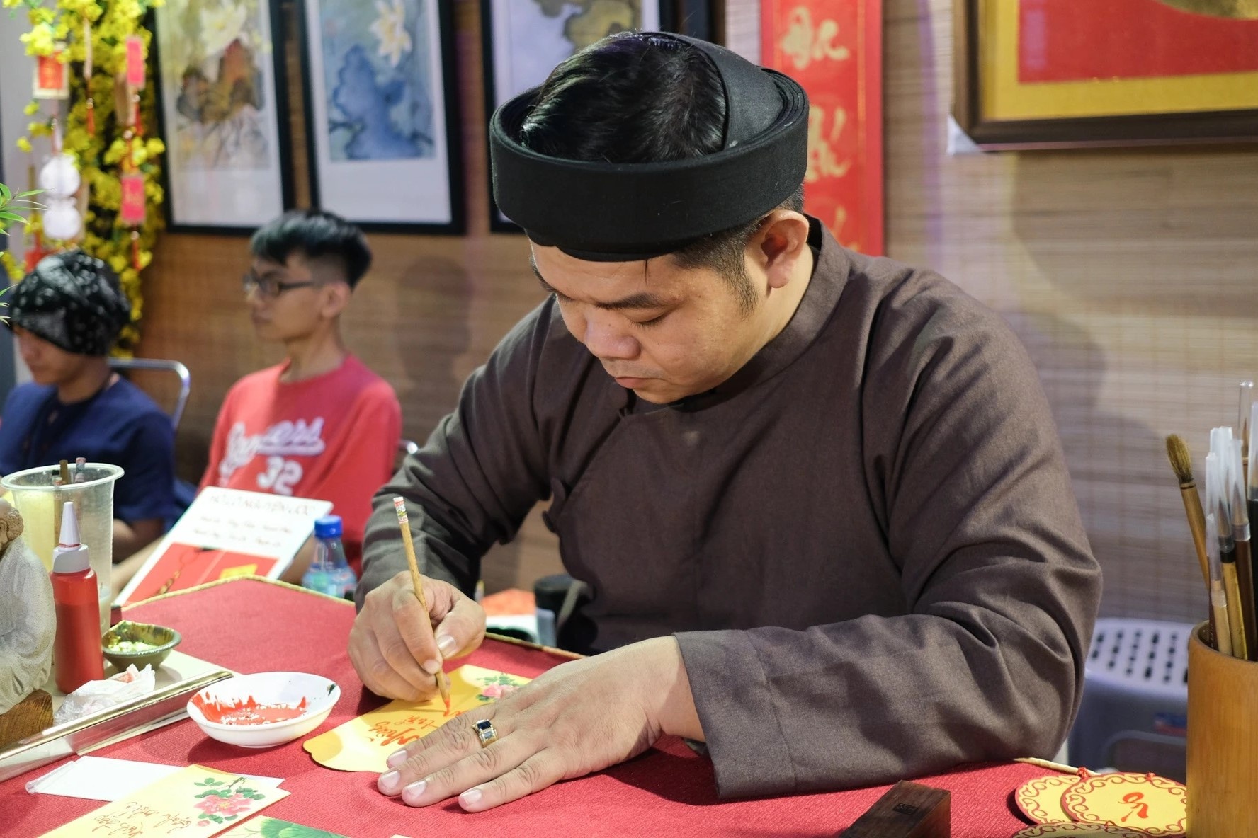 Ngay dep khai but Tet Giap Thin 2024 hinh anh