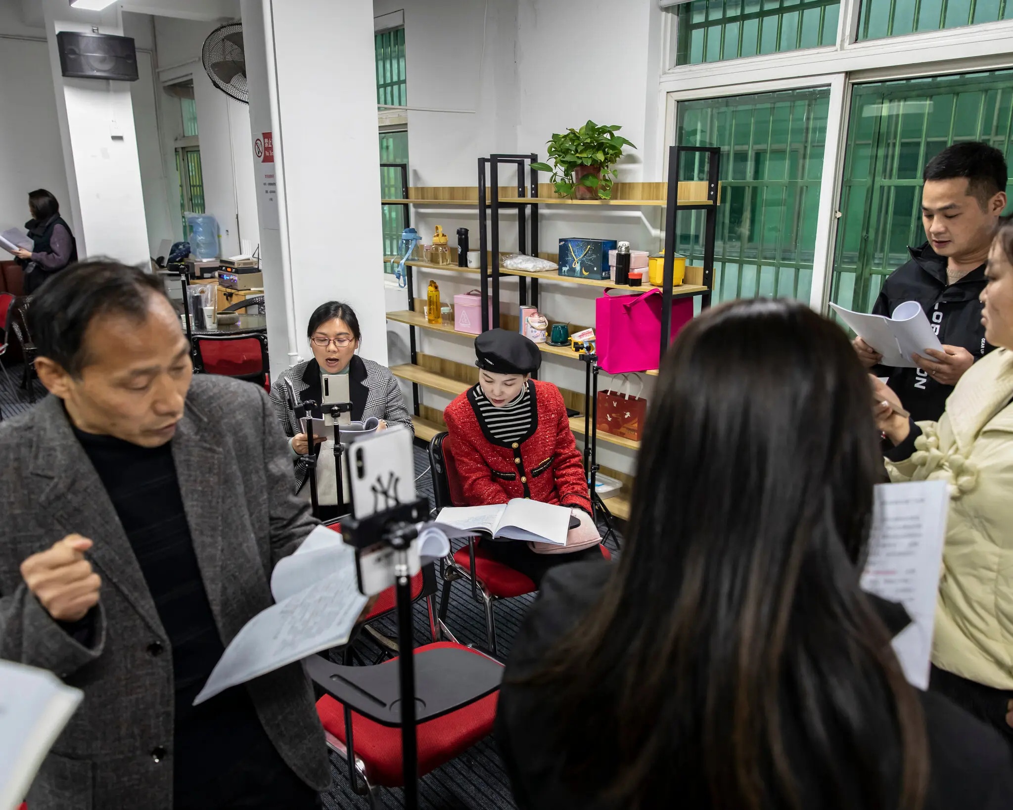 nghề livestream ảnh 2 nghe livestream anh 2