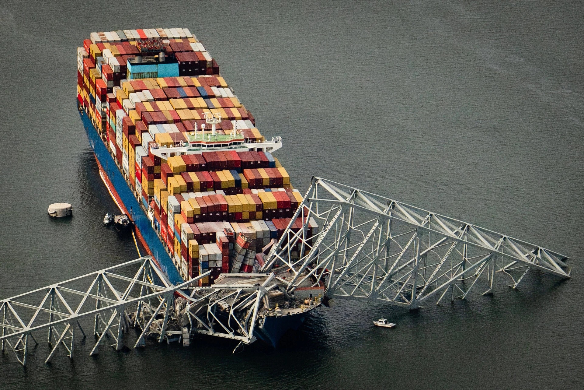 5 phut nghet tho truoc vu sap cau chet choc nhat thap ky o My hinh anh