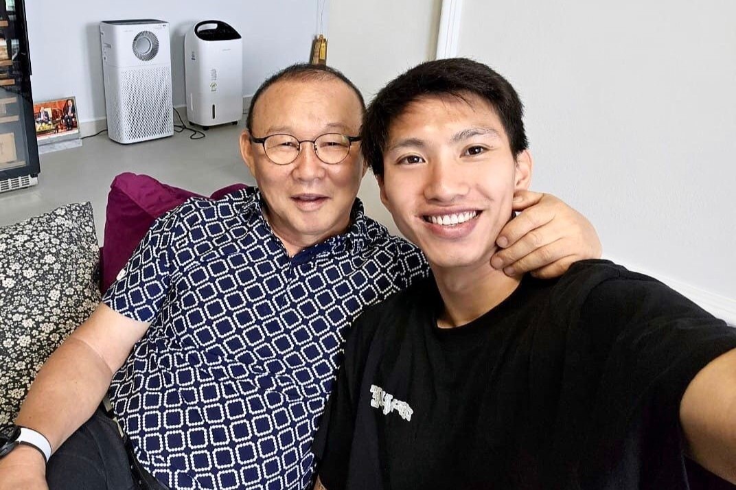 Cac cau thu tuyen Viet Nam than thiet goi HLV Park la 'anh' hinh anh