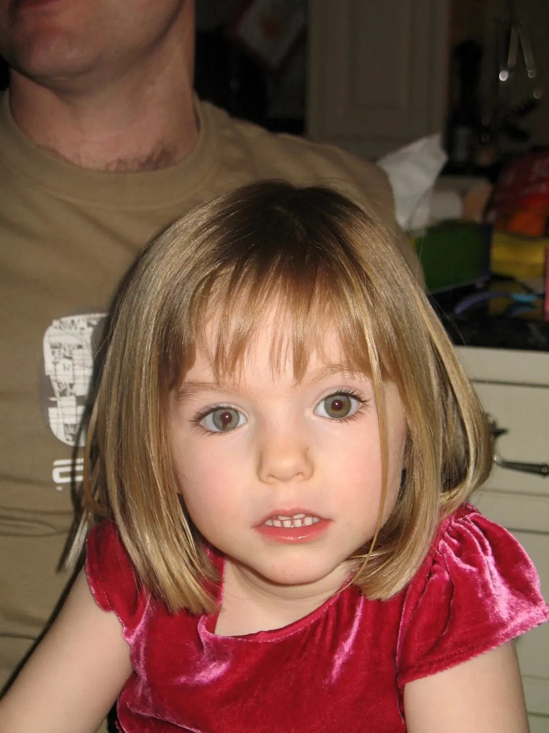Madeleine McCann anh 1