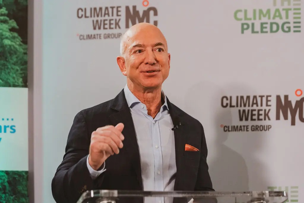 bản sao Jeff Bezos ảnh 2 ban sao Jeff Bezos anh 2