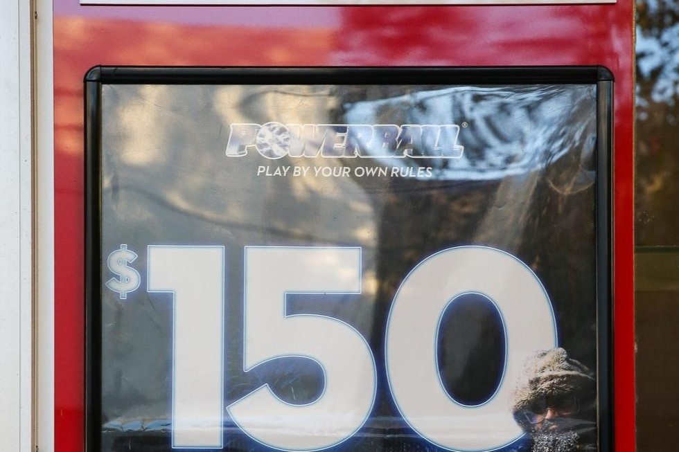 Dem mat ngu cua nguoi dan ong trung so 'khung' nhat Australia hinh anh