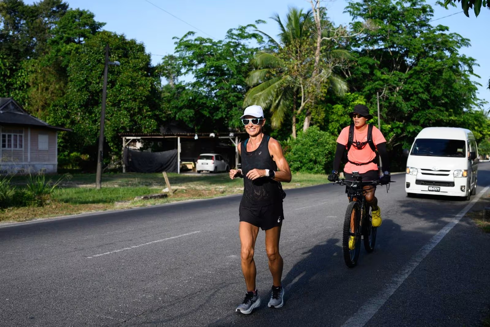 ky luc chay marathon anh 2