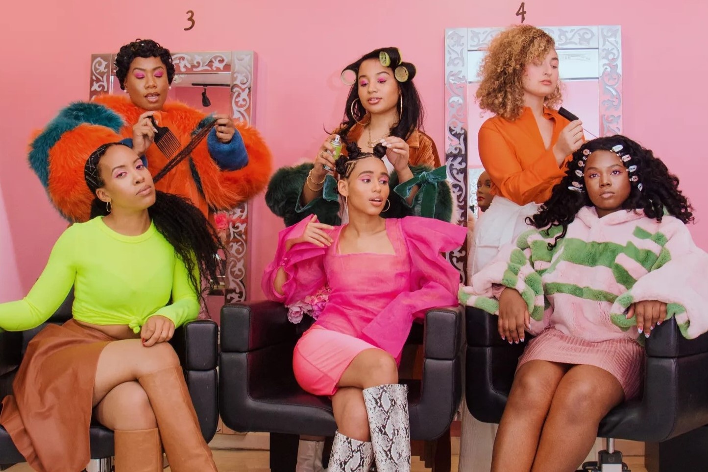 Vi sao phu nu phai tra tien nhieu hon khi cat toc hinh anh