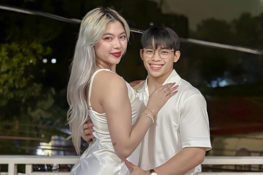 Moi bat hoa giua ban gai va me cua 'nguoi hung Olympic Dong Nam A' hinh anh