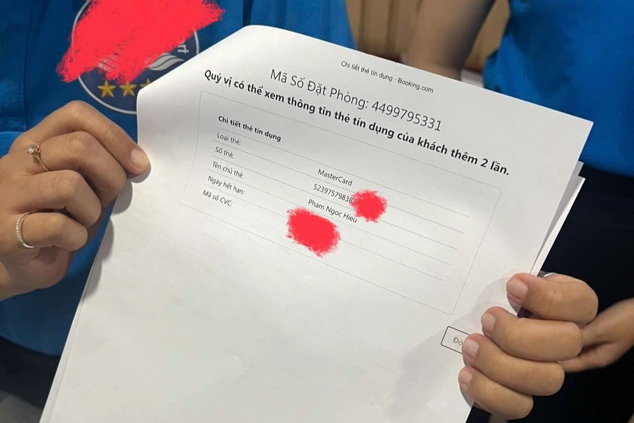 Phan hoi tu khach bi in thong tin the tin dung khi dat phong qua Agoda hinh anh
