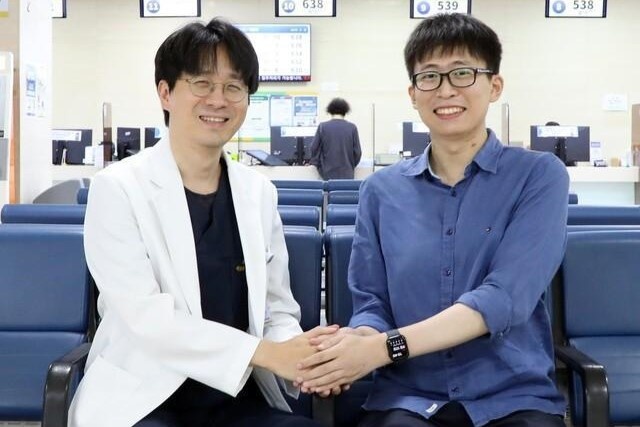 Nguoi dan ong bi set danh ngung tim 40 phut song sot ky dieu hinh anh