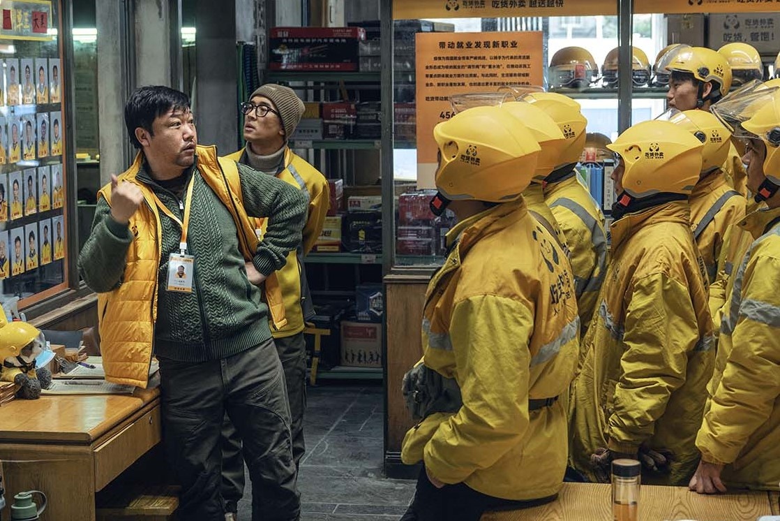 Canh shipper gao thet, hoang loan khi nhan danh gia 1 sao o Trung Quoc hinh anh