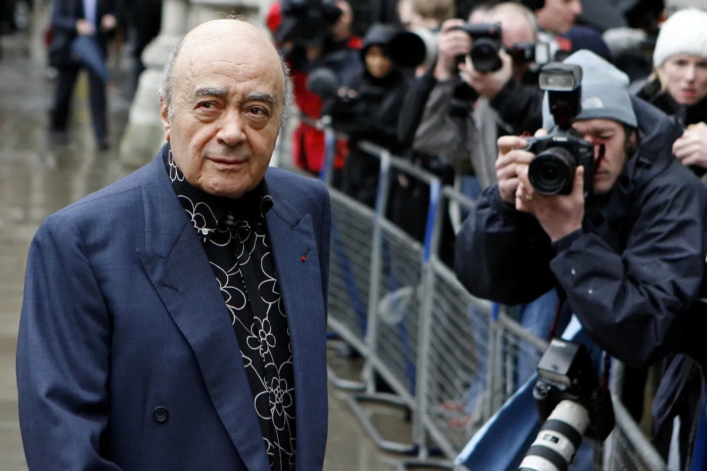 Con so gay soc trong vu ty phu bi to tan cong tinh duc rung dong o Anh hinh anh