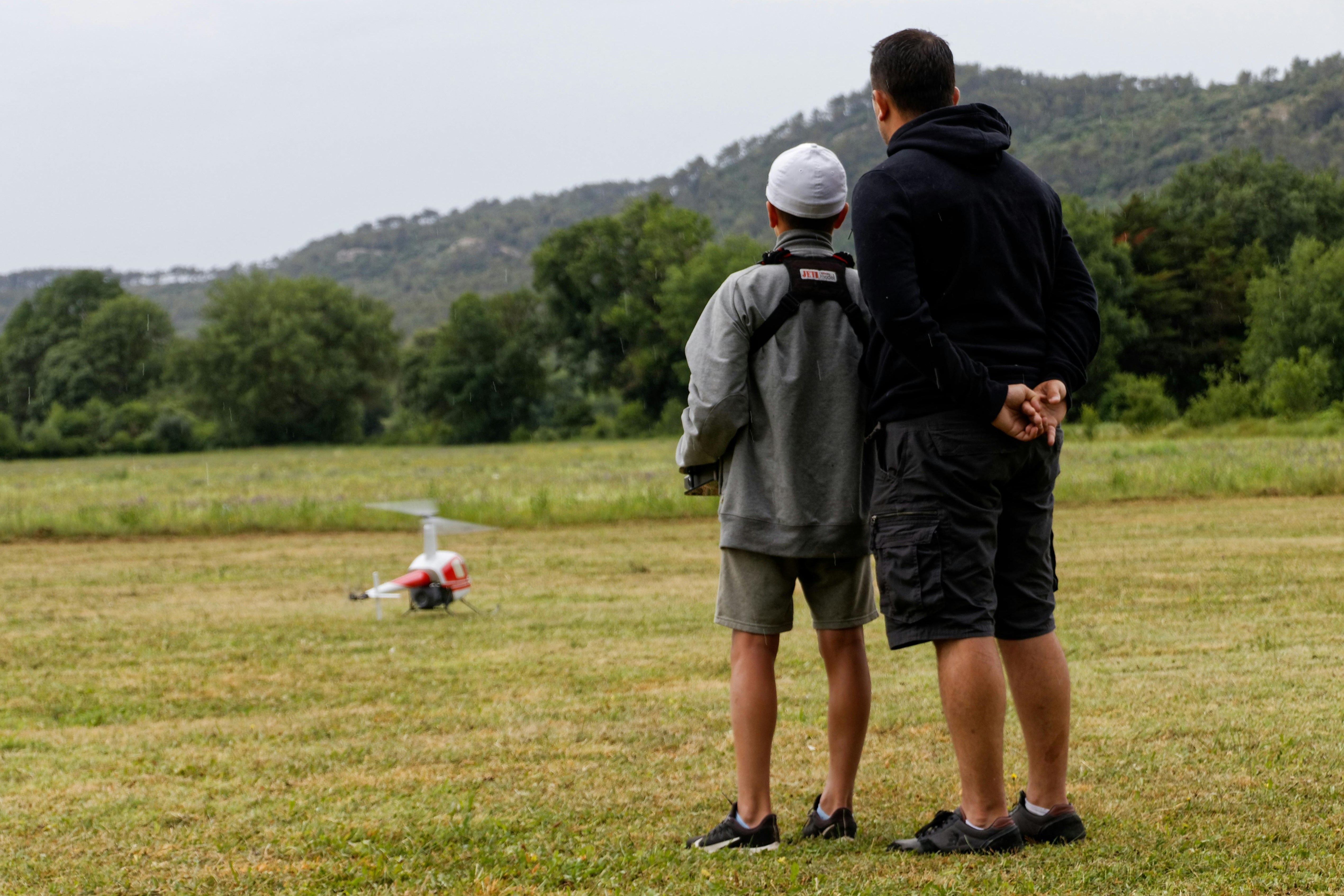 Nhan nhu cua nhung cha me nuoi day con thanh dat hinh anh