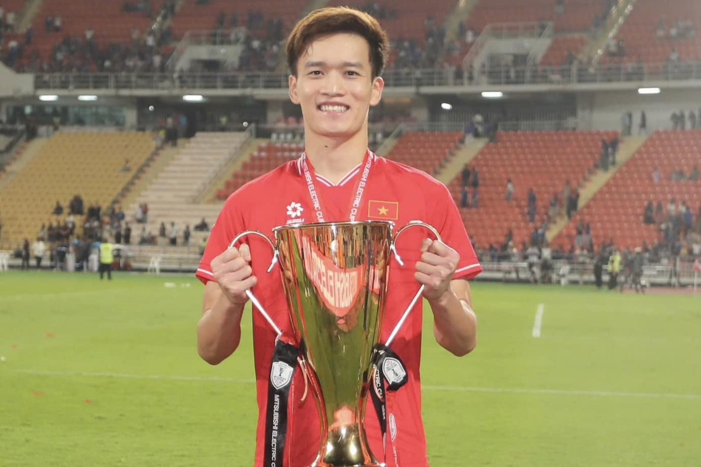 Hoang Duc noi gi khi duoc dan mang Thai Lan khen ngoi hinh anh