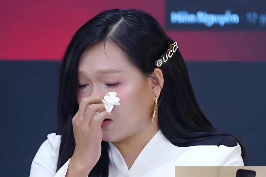 Loat nghi van moi no ra sau livestream sao ke cua Pham Thoai va me Bap hinh anh