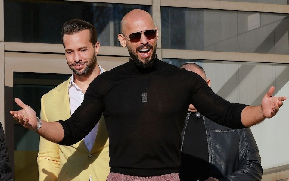 'Ke nguy hiem nhat TikTok' bo tron tren phi co hinh anh