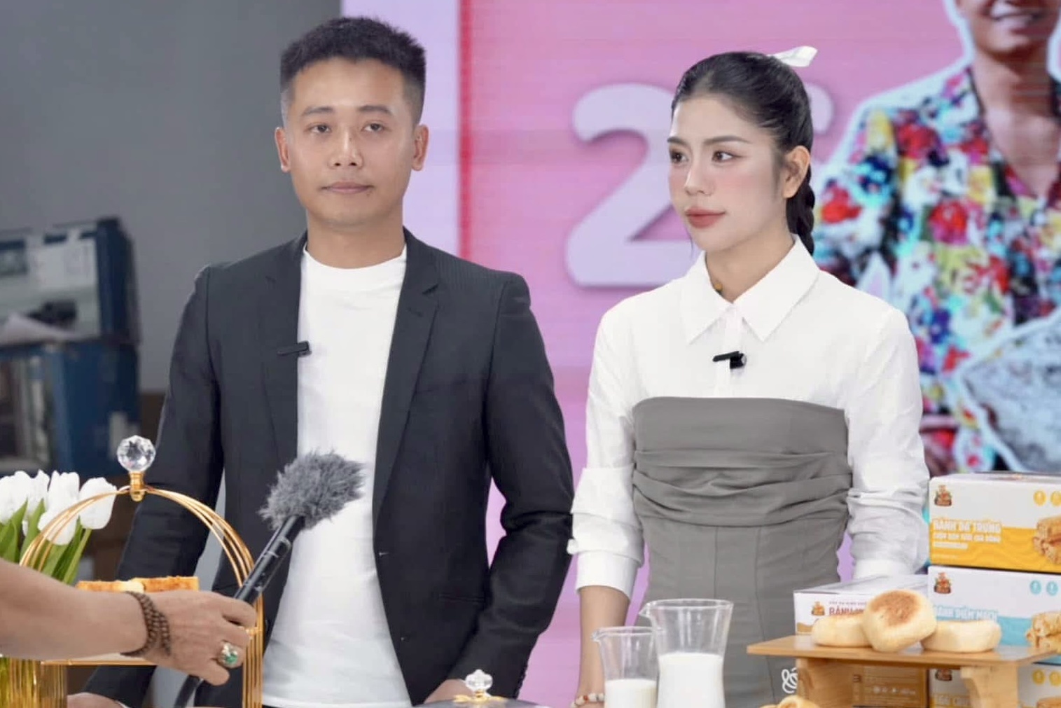 Hằng Du Mục Quang Linh ảnh 3 Hang Du Muc Quang Linh anh 3