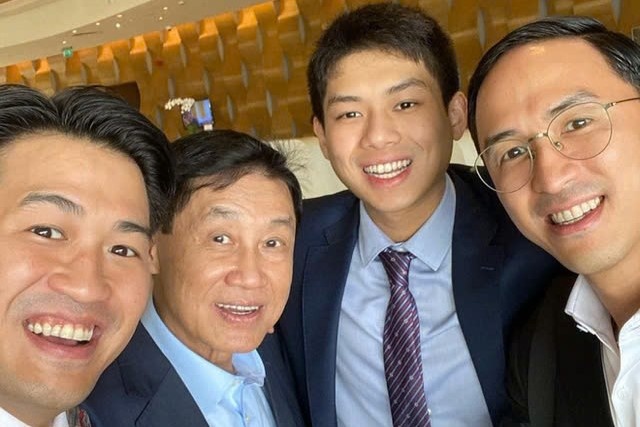 Cau ut nha ty phu Johnathan Hanh Nguyen chung chac o tuoi 26 hinh anh