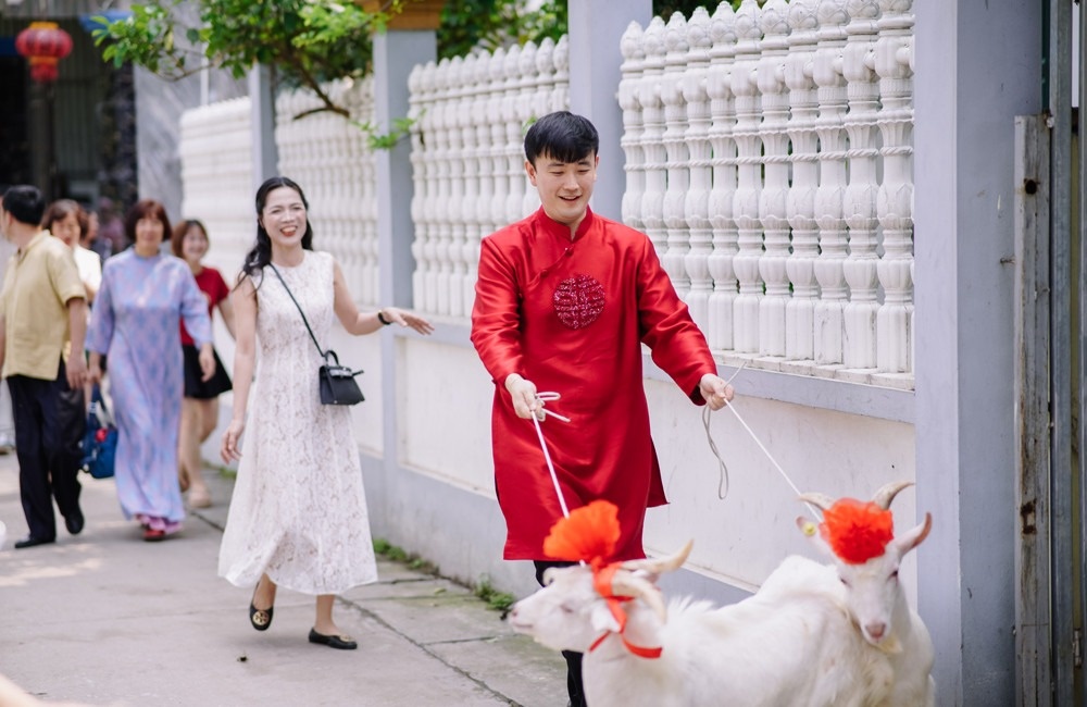 dam cuoi anh 2