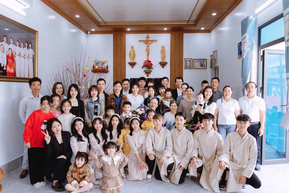nha dong con anh 4
