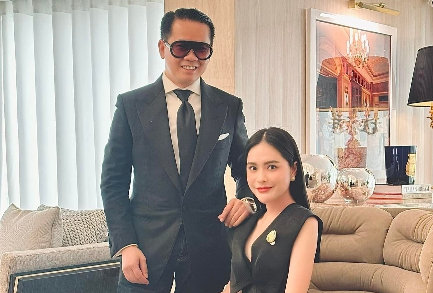 Nghi van xoay quanh biet thu tram ty cua Doan Di Bang va Ngan Collagen hinh anh