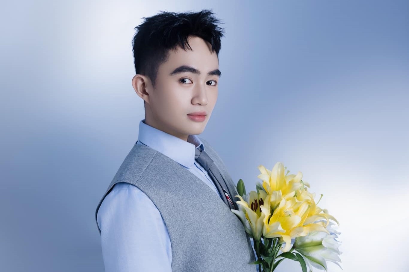 TikToker trieu fan bi 'boc phot', nam trong danh sach den cua agency hinh anh