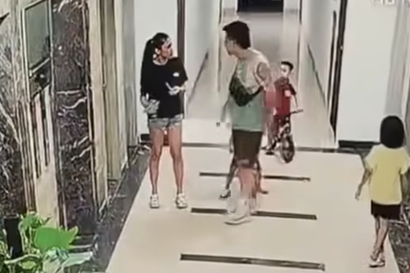 Tinh trang hien tai cua nguoi phu nu bi danh o sanh chung cu Ha Noi hinh anh