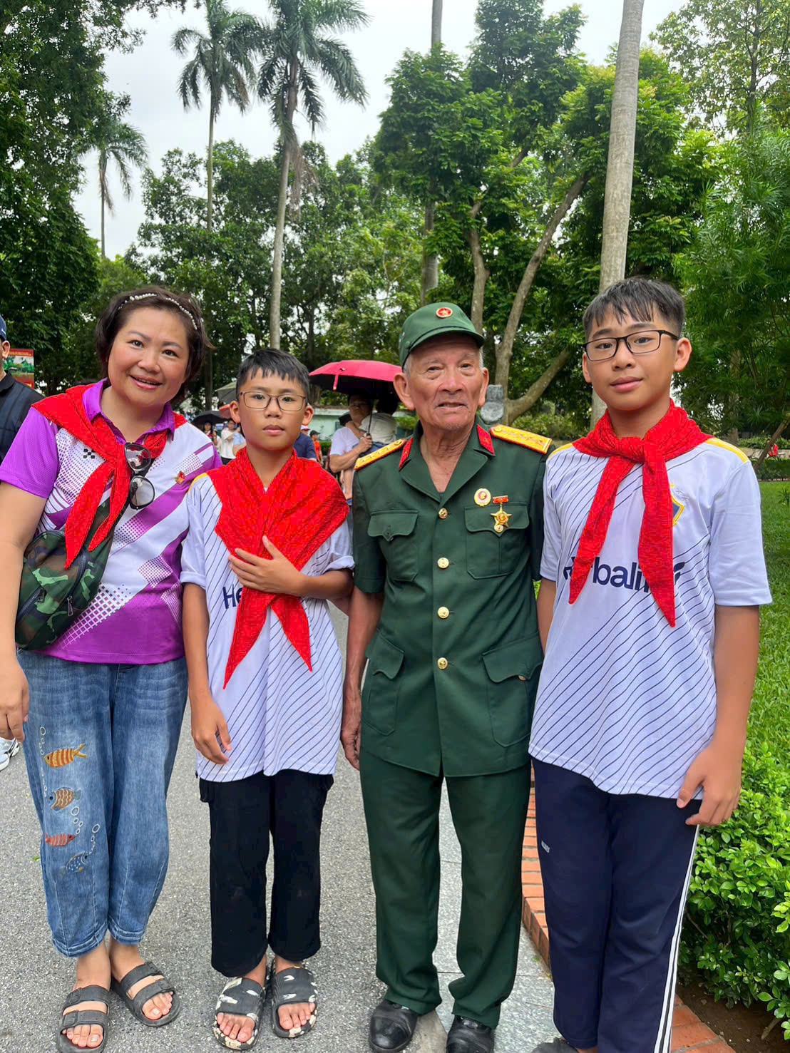 Di bo xem dieu binh anh 3
