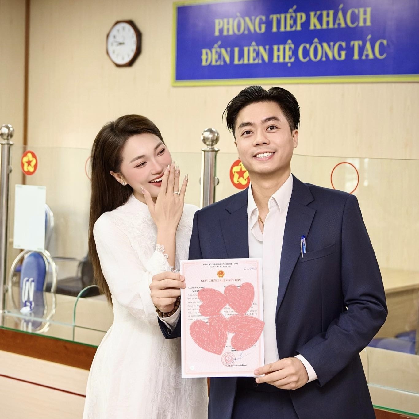Nguyen Ngoc Nu ket hon anh 1