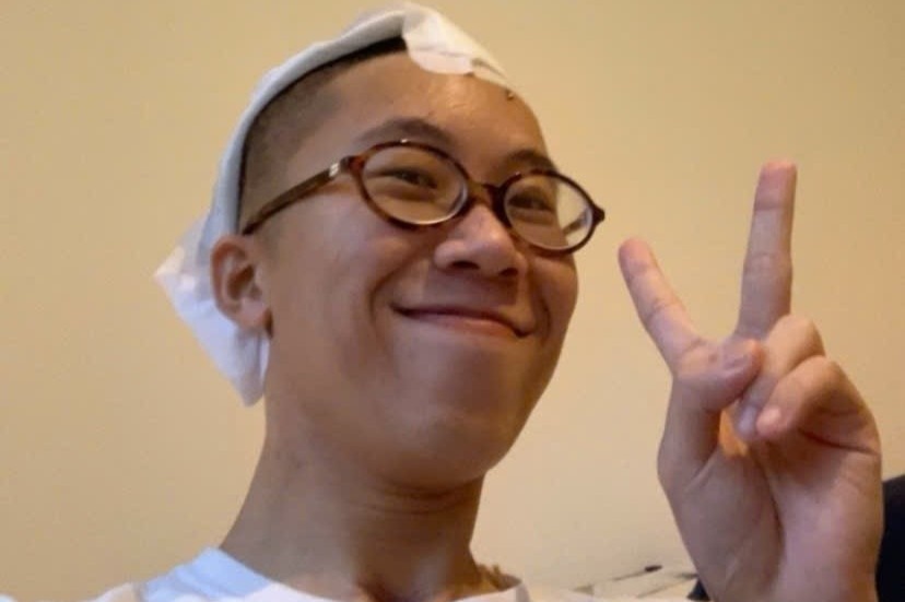 TikToker Viet lan dau chia se sau tai nan nghiem trong o Duc hinh anh