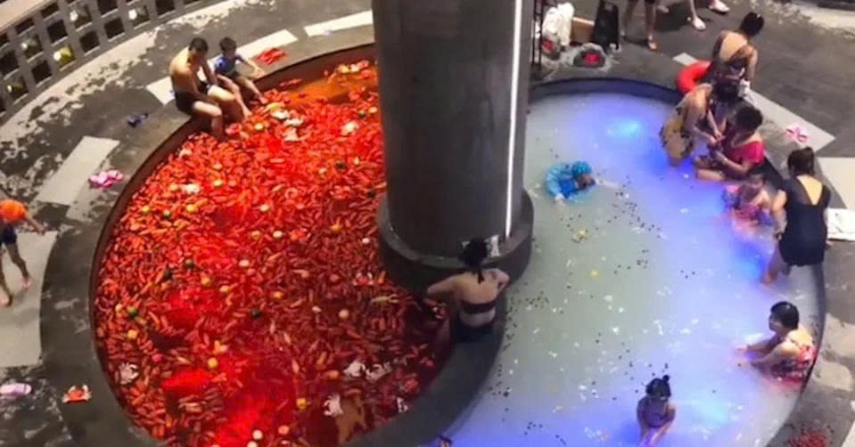 tắm trong nổi lẩu ảnh 1 tam trong noi lau anh 1