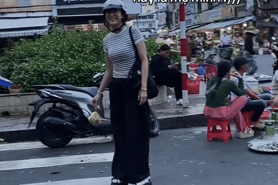 Co giao 42 tuoi hut trieu view vi ngoai hinh qua tre hinh anh