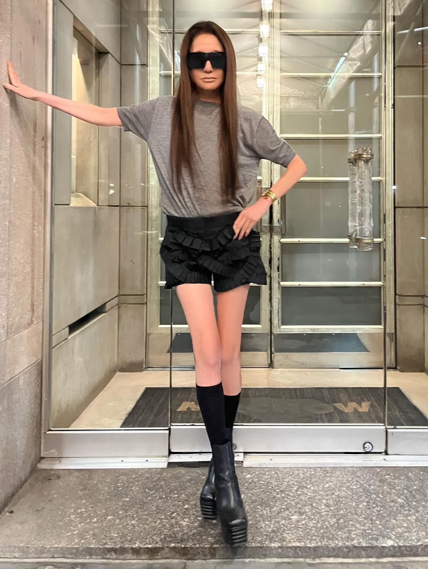 nu hoang vay cuoi anh 11