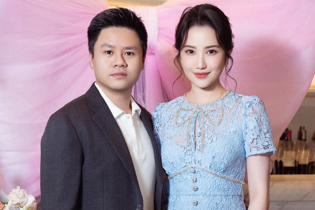 Thieu gia Phan Thanh to chuc tiec sinh nhat hoanh trang cho vo hinh anh
