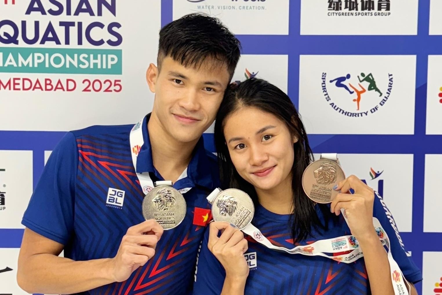 Chuyen tinh 'hoang tu ech' va nu kinh ngu bat khoc o SEA Games 33 hinh anh