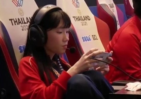 Nu tuyen thu Lien Quan Viet Nam co dang ngoi gay sot MXH Thai Lan hinh anh