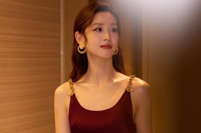 'Hot girl tra sua' sau 15 nam noi tieng hinh anh