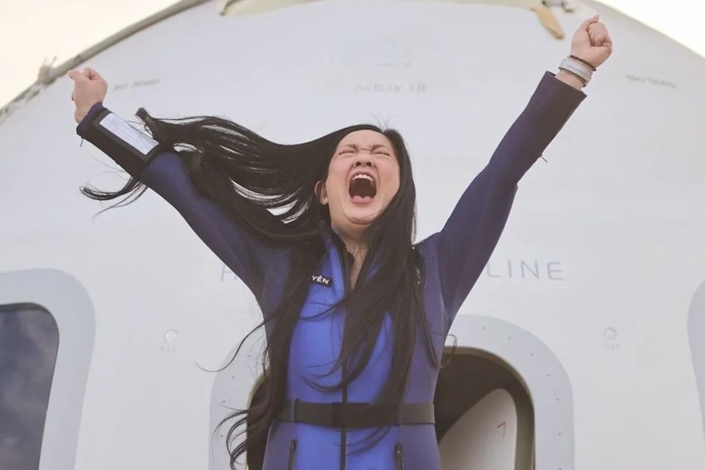 Dieu gi da xay ra voi chuyen bay khien phi hanh gia goc Viet tram cam? hinh anh