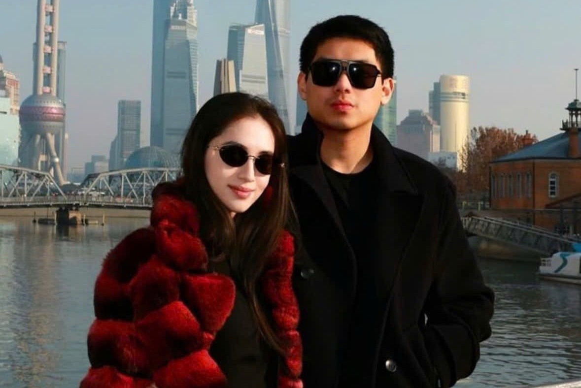 Anh hen ho hiem hoi cua cau ut nha ty phu Johnathan Hanh Nguyen hinh anh