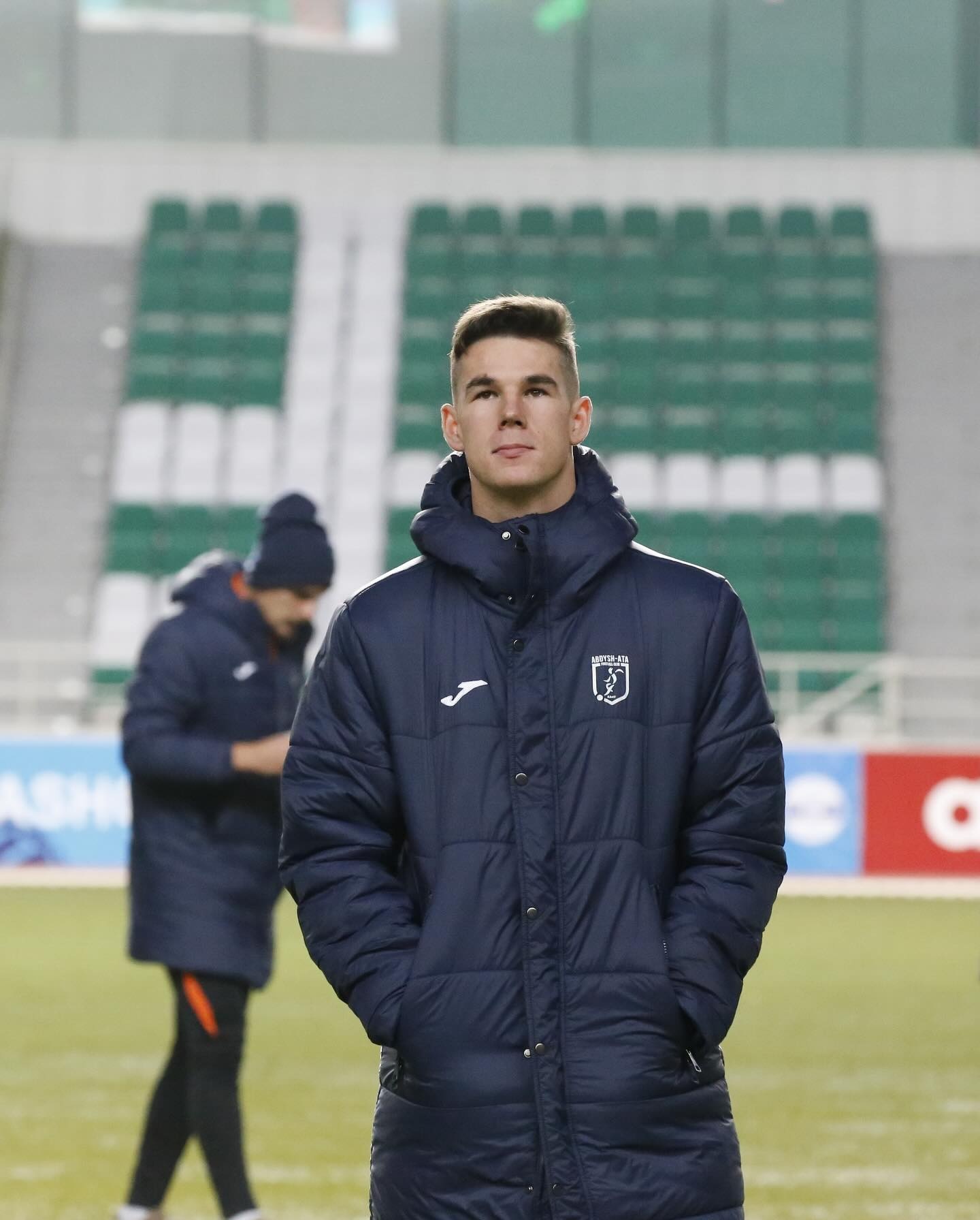 trung vệ ảnh 6 trung ve anh 6