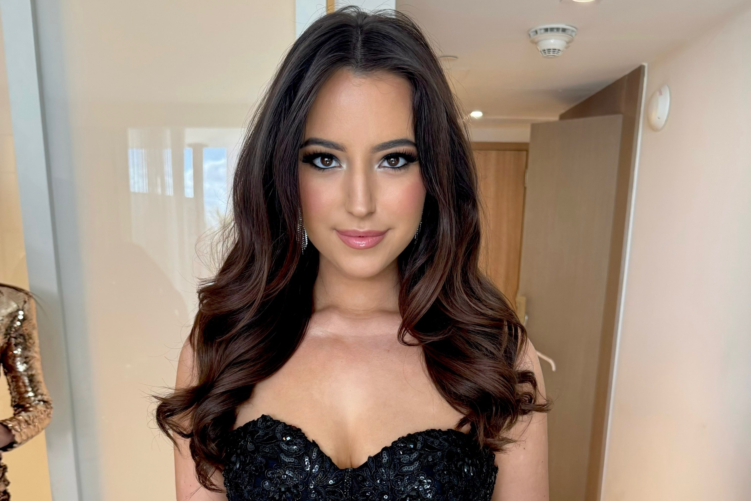 KOL sinh con cho Elon Musk bi AI cua nam ty phu 'lot do' hinh anh