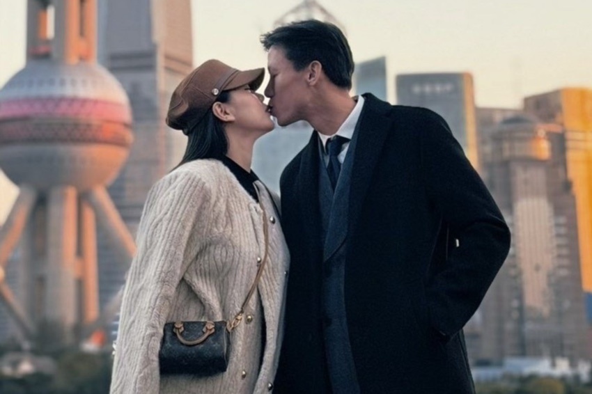 Cau thu Que Ngoc Hai ky niem 10 nam ben cuu hoa khoi DH Vinh hinh anh