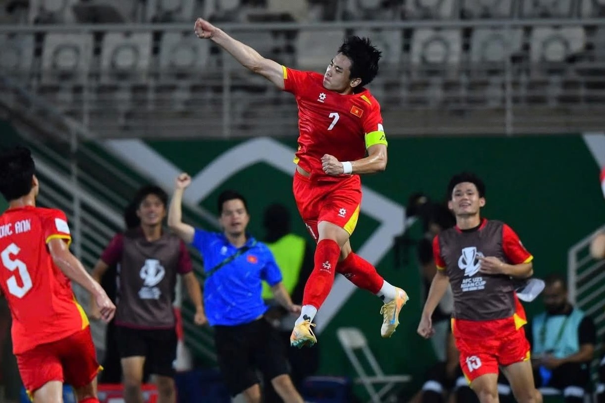 Con so gay choang ve Dinh Bac hinh anh