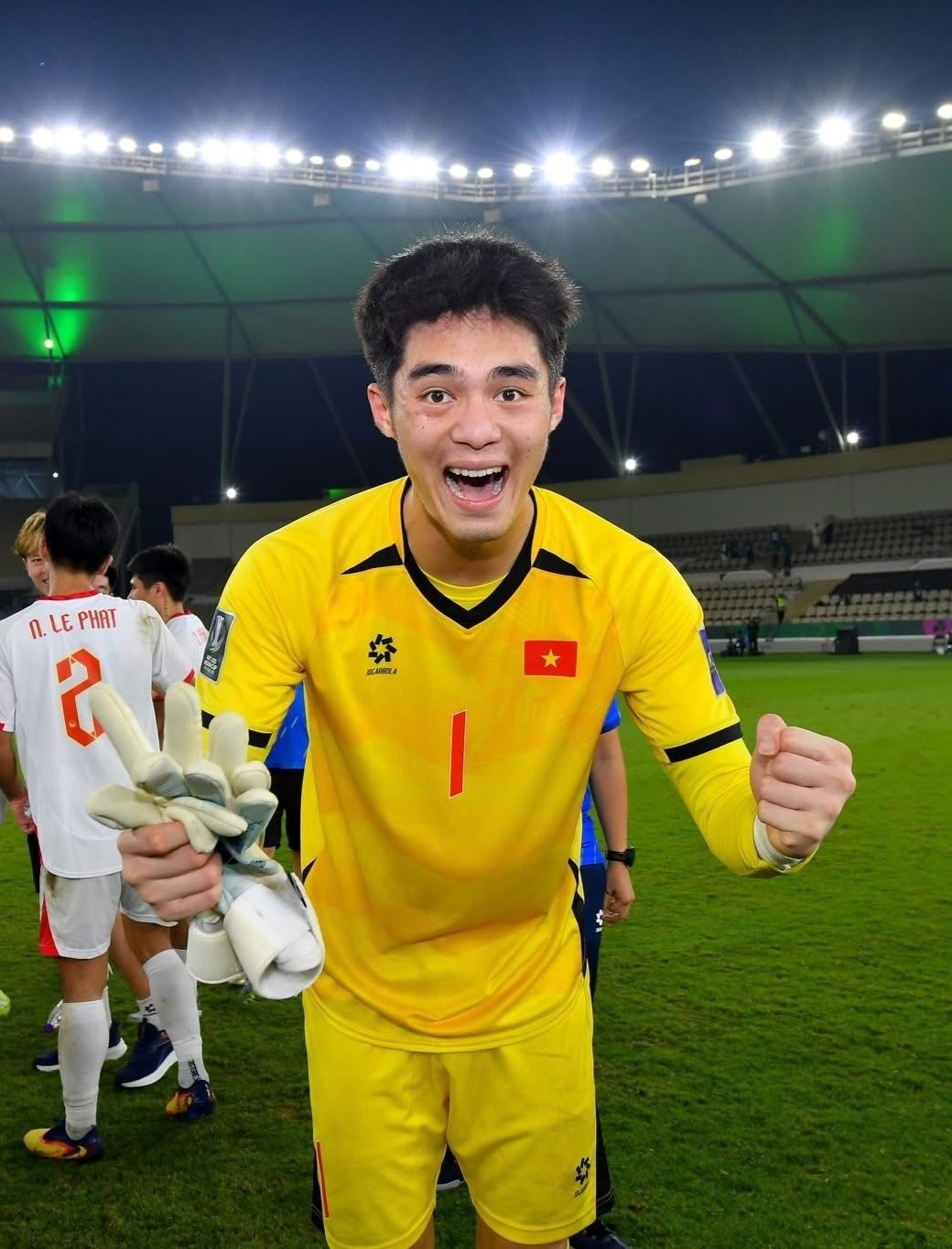 follow cua dinh bac anh 3