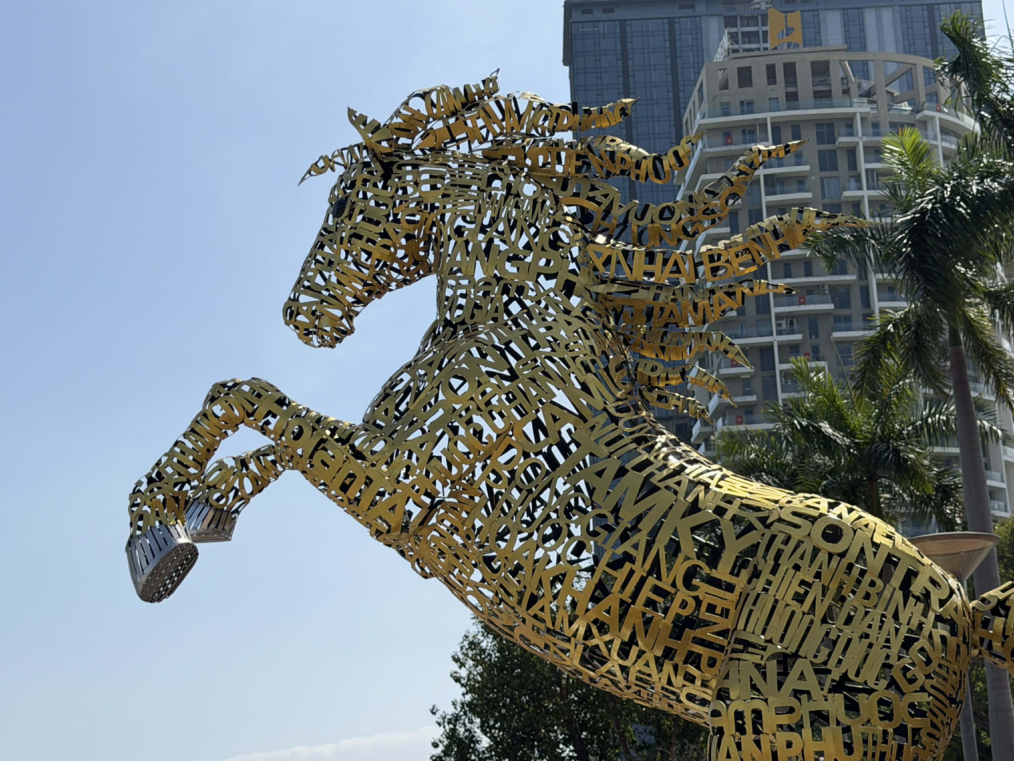 linh vat ngua anh 11